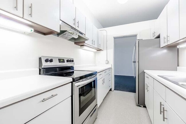 731 Plymouth by 3L Living