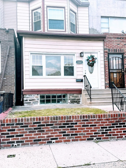 Building Photo - 7207 Buist Ave Rental