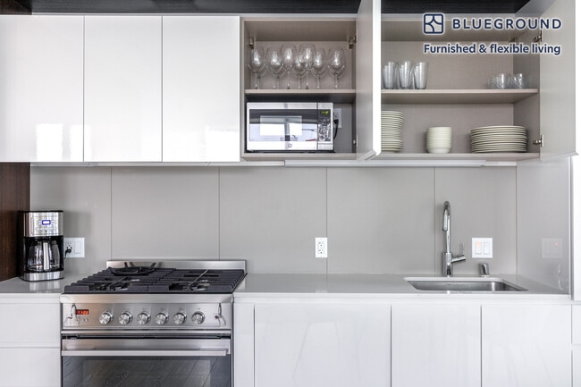 Photo - 39 Tehama St Unit FL10-ID285