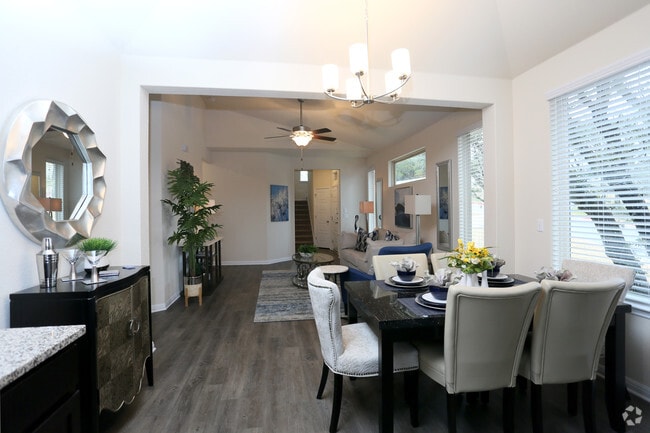 Interior Photo - Bee Caves Vistas Rental