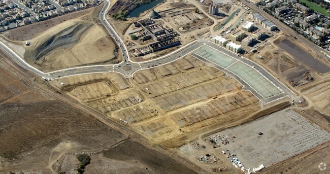 Building Photo - Lemos Pointe at Watson Ranch Rental