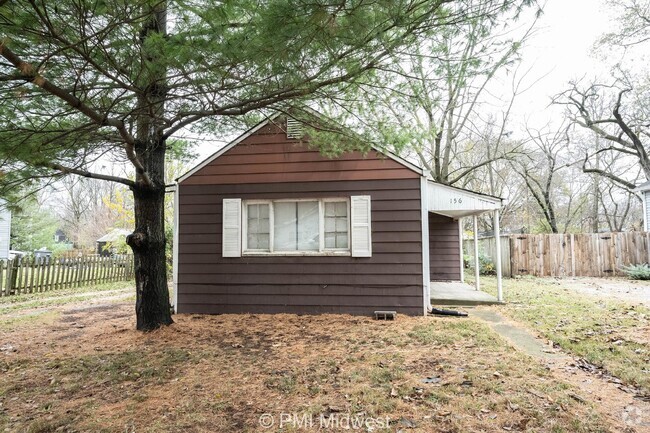 Building Photo - "Charming 2-Bed Oasis in Indianapolis with... Rental