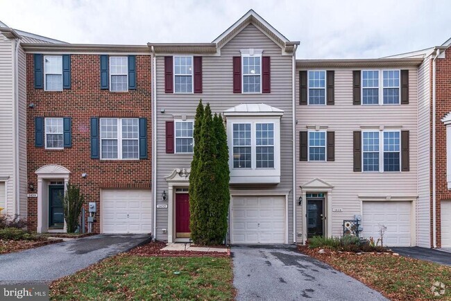 Building Photo - 1432 Pangbourne Way Rental