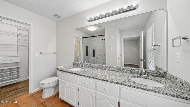 2815 Krystal Leigh Ct
