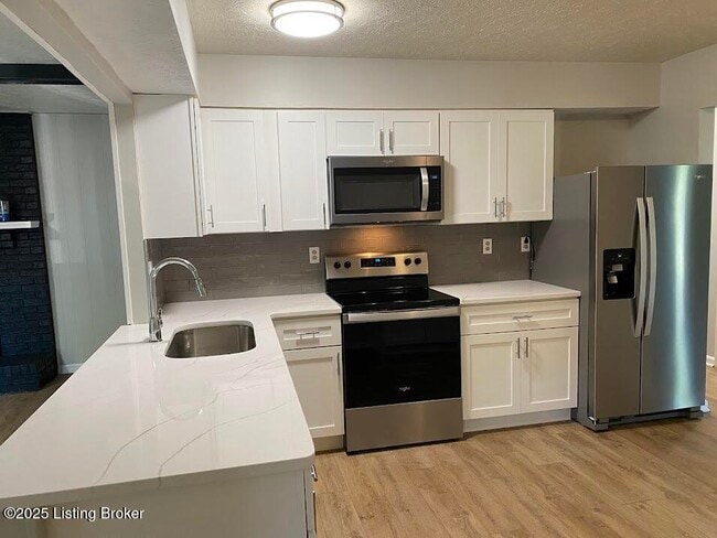 Photo - 3010 Arjay Ln