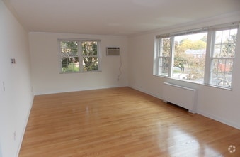 Building Photo - 122 Worthen Rd Unit 24 Rental