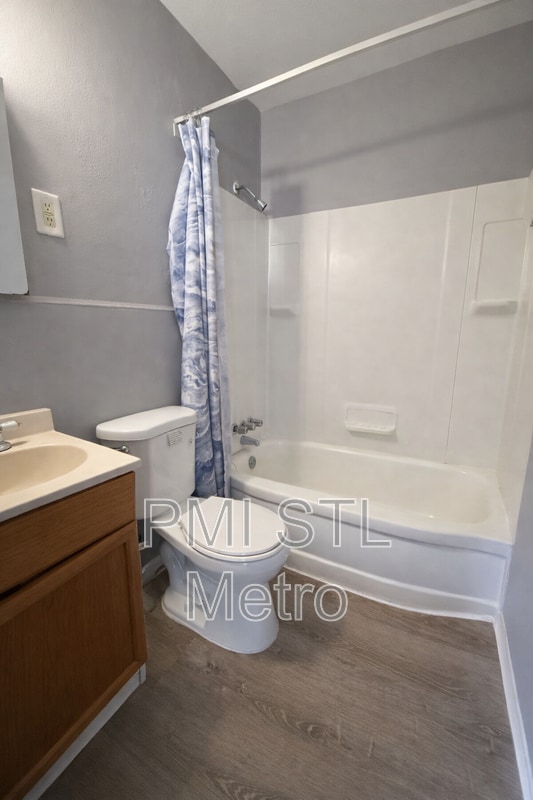 Photo - 705 Beardsley Ct