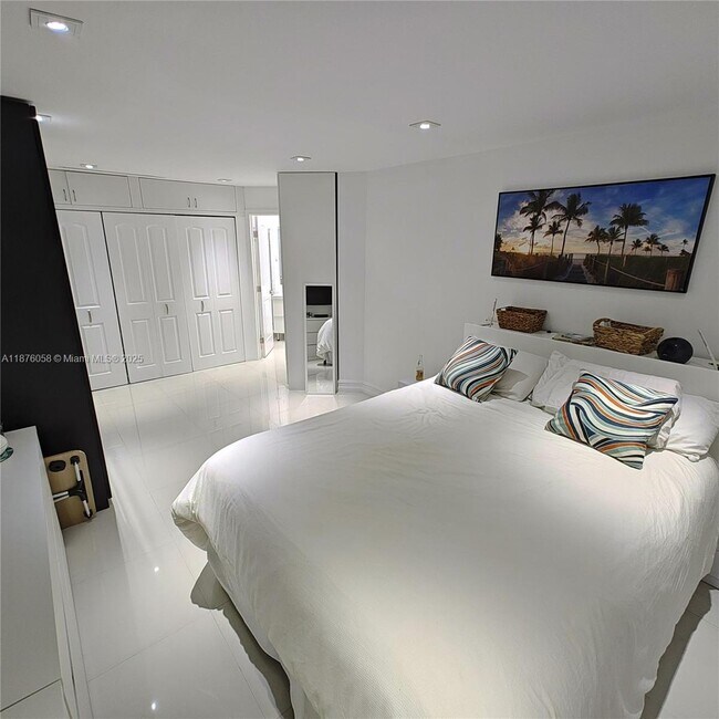 Photo - 2750 NE 183rd St Unit 301