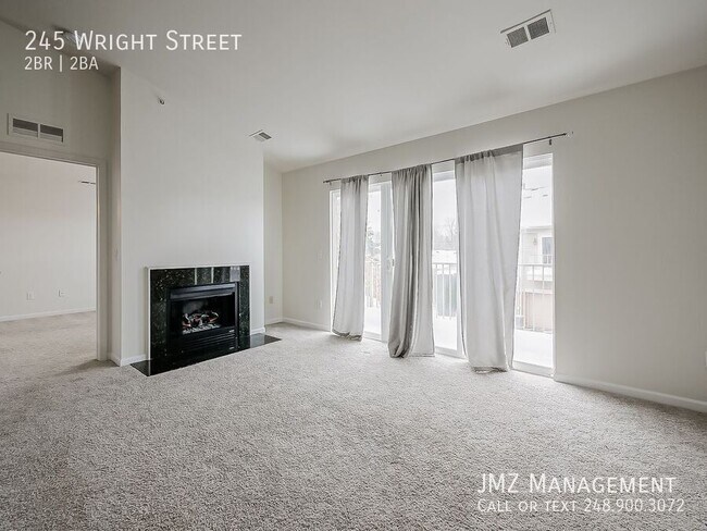 Photo - 245 Wright St