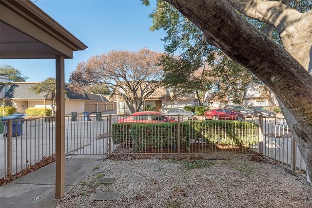 Photo - 1813 Place One Ln