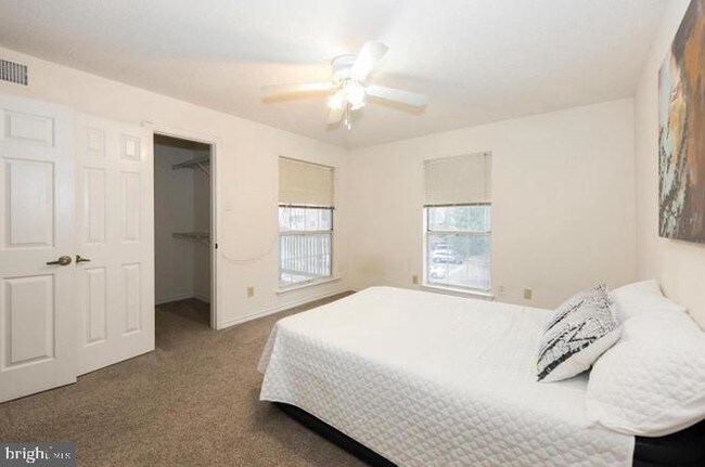 Photo - 1519 Lincoln Way Unit 301