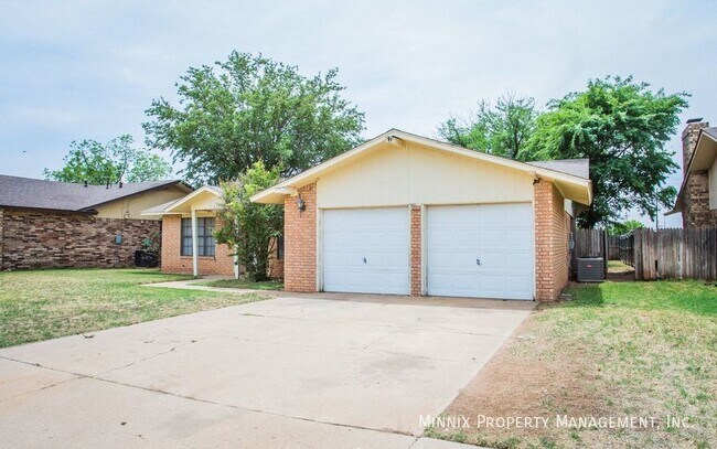 Photo - 2325 81st St