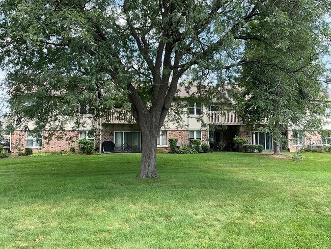 Photo - 1206 N Streamwood Ln
