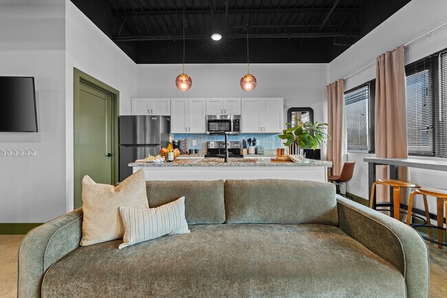 293 Plus Park Blvd Unit SI ID1627758P