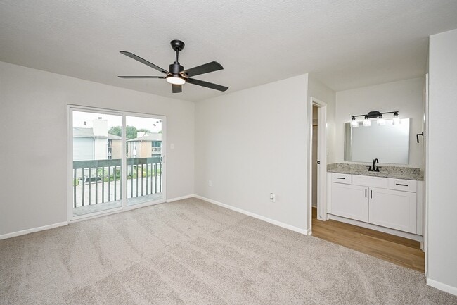 Photo - 260 El Dorado Blvd