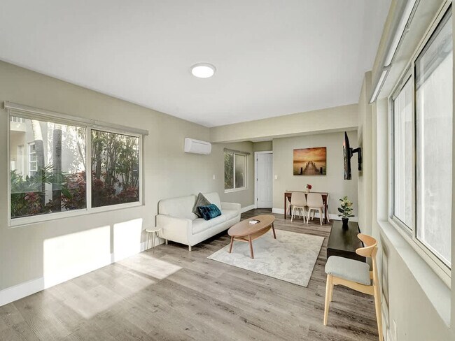 Photo - 3208 NE 9th St Unit SI ID1503952P