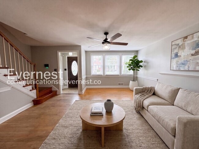 Photo - 1515 Tunlaw Rd