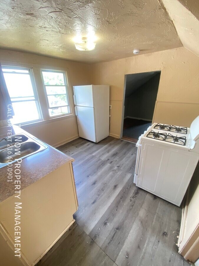 Photo - 3356 W 33rd St Apartamento Unidad 2