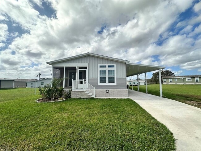 Photo - 34652 Blue Starling St