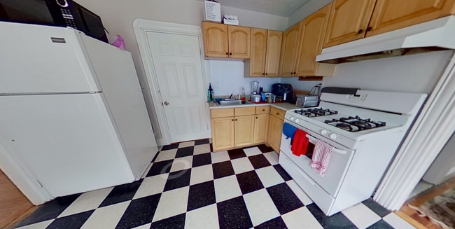 Photo - 32 Gordon St Unit 3