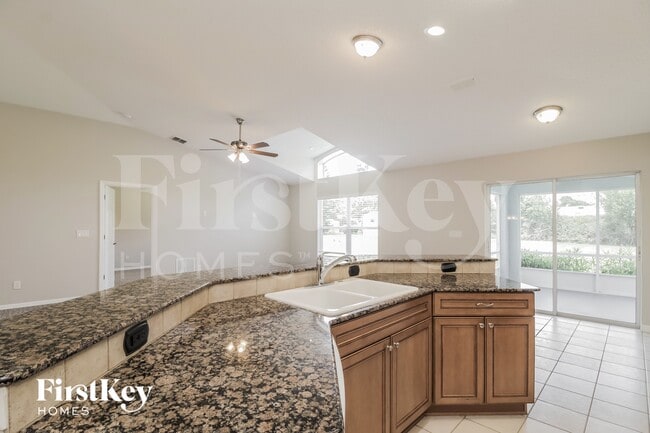 Photo - 211 Oak Branch Dr