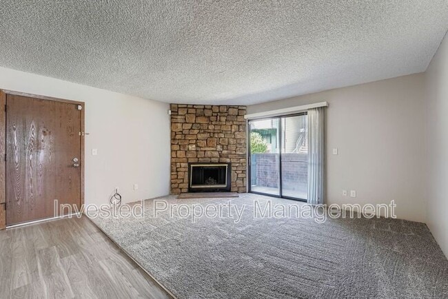 Building Photo - 11991 E Harvard Ave Unit Apt 105