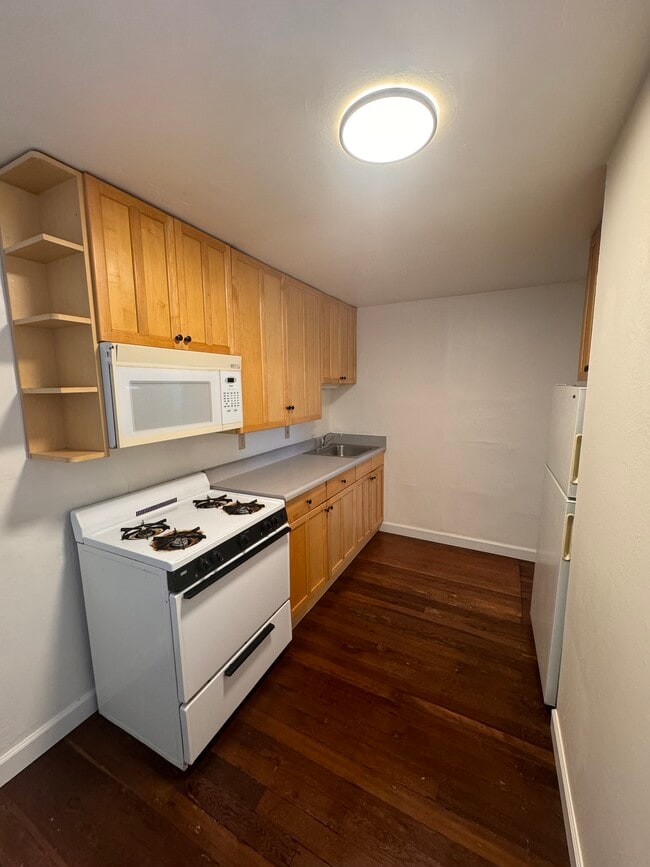 Photo - 201 H St Unit K