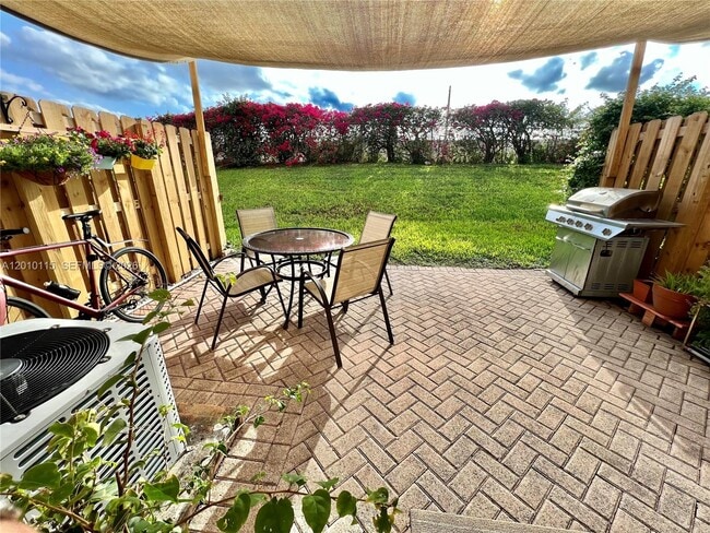 Photo - 6120 NW 116 Pl Unit 417