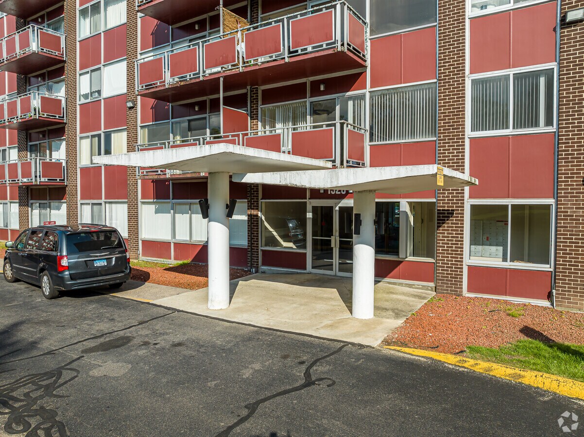 Park Ridge Condominiums Wethersfield CT ForRent com Park Ridge Condominiums Wethersfield CT ForRent com