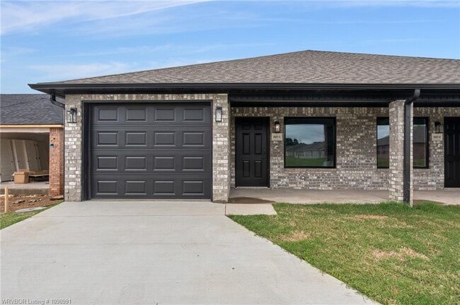 Photo - 10415 Preston Ct