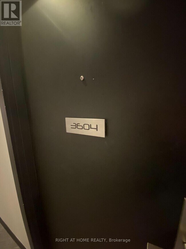 Photo - 8 Eglinton Ave E Unit 3604
