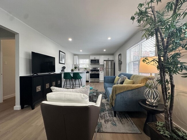 Lakeview Apartments