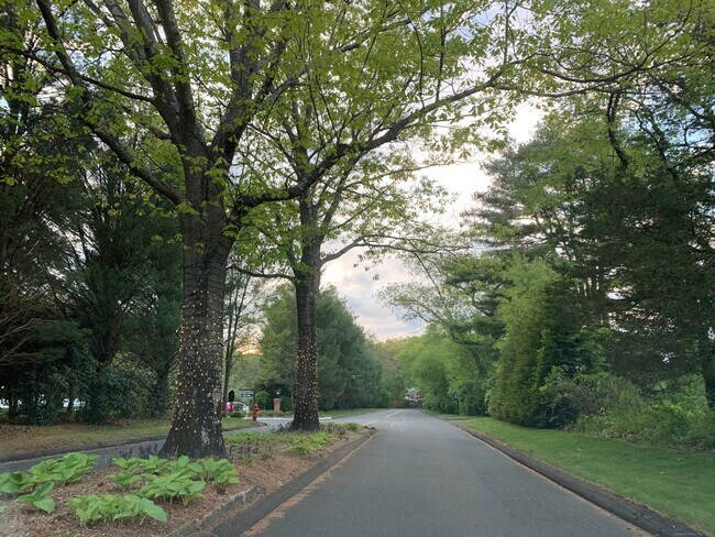 Photo - 83 Tunxis Village Unit 83