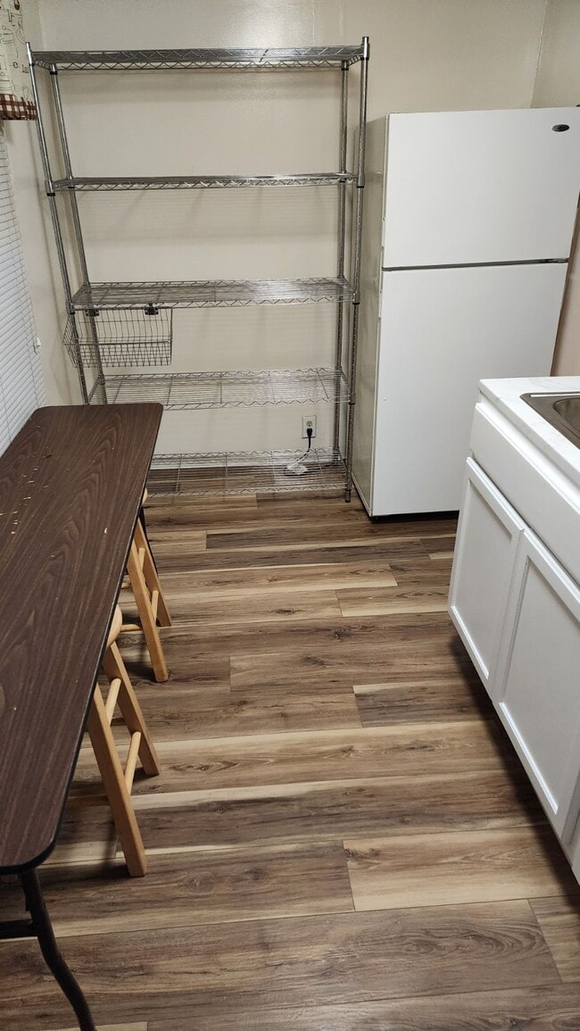 Photo - 34 S Adams St Unidad 2