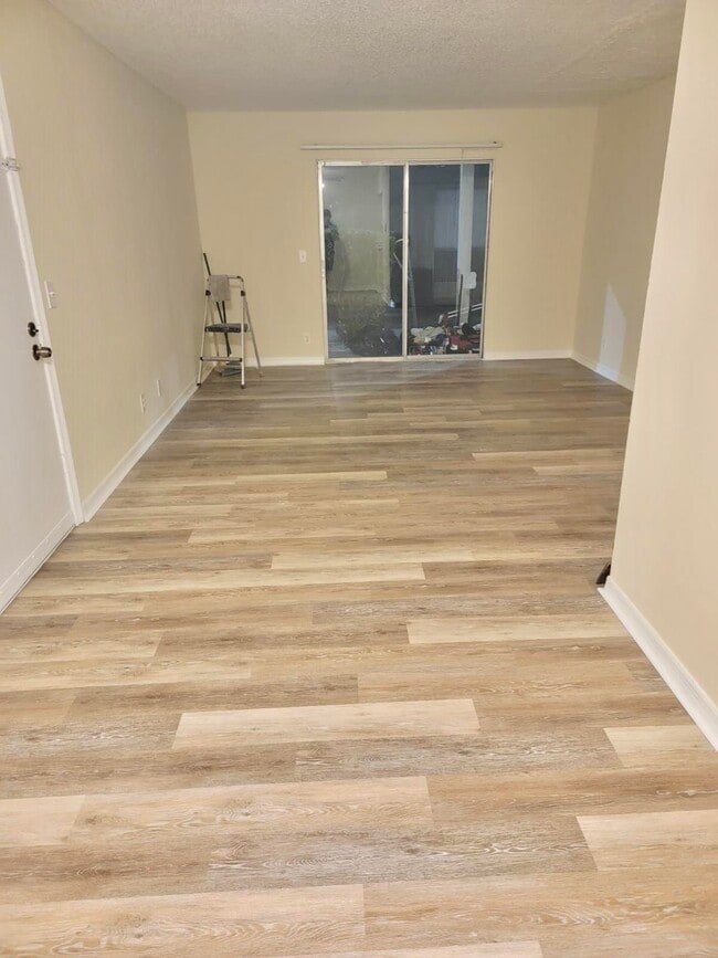 Photo - 1500 N Congress Ave Unidad A23