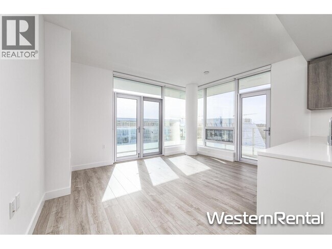 Photo - 6328 No. 3 Road Unit 1508