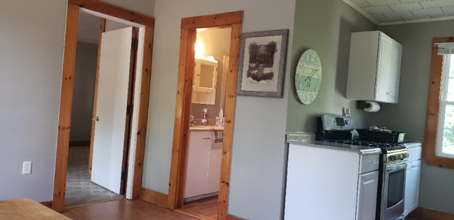 Photo - 191 Lancaster Rd