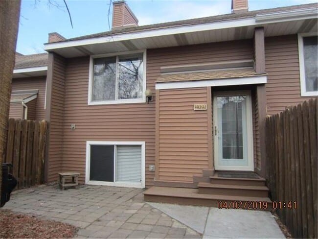 Building Photo - 2323 W Territorial Rd Rental