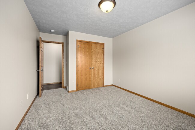 Photo - 301 E 5th St Unit 107