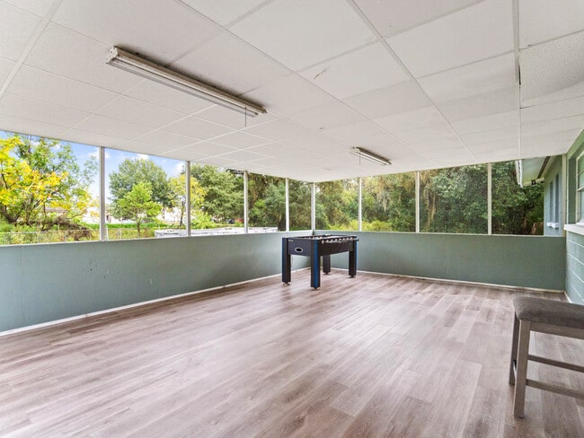 Photo - 308 Hickory St