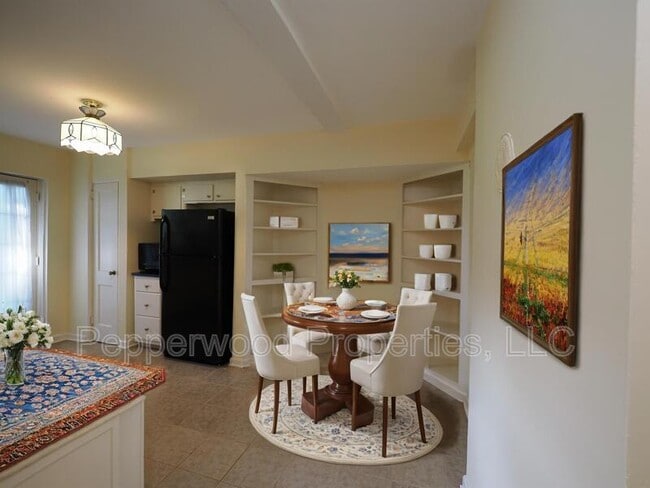 Photo - 334 W Hampton Ave