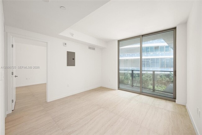 Photo - 77 SE 5th St Unit 1505