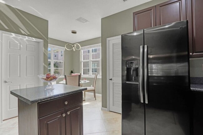 Photo - 136 Regions Way