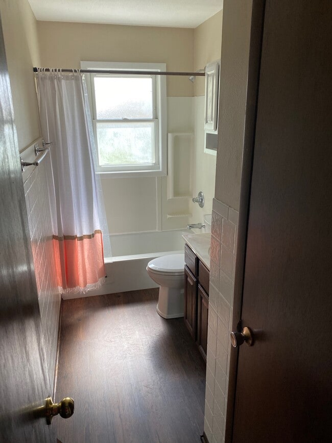 Upstairs Bathroom