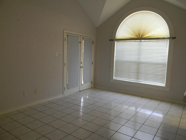 Photo - 1804 Whitewood Dr