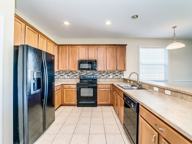 Photo - 9712 Heron Pointe Dr