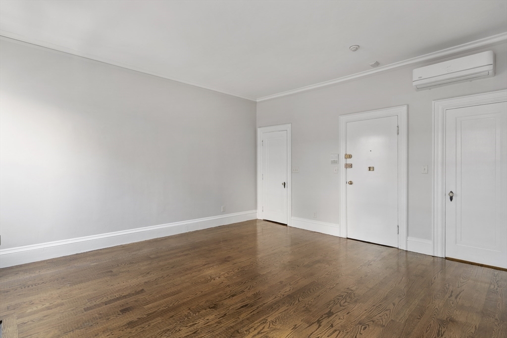 Photo - 232 Newbury St Condo Unit 32