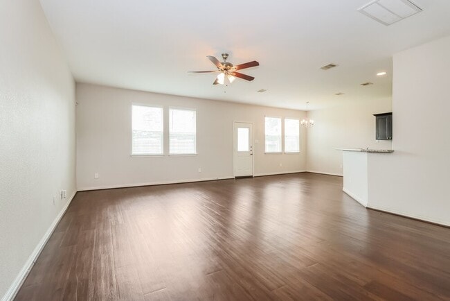Photo - 2802 Mesquite Ridge Dr