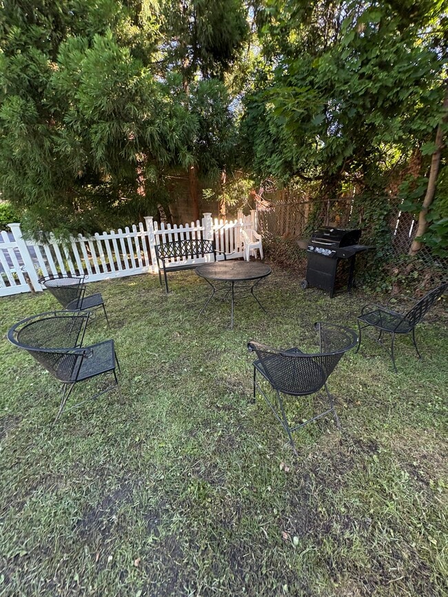 Photo - 125 Sibley Ave Unit C