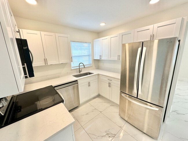 Photo - 1285 S Alhambra Cir Unit #A
